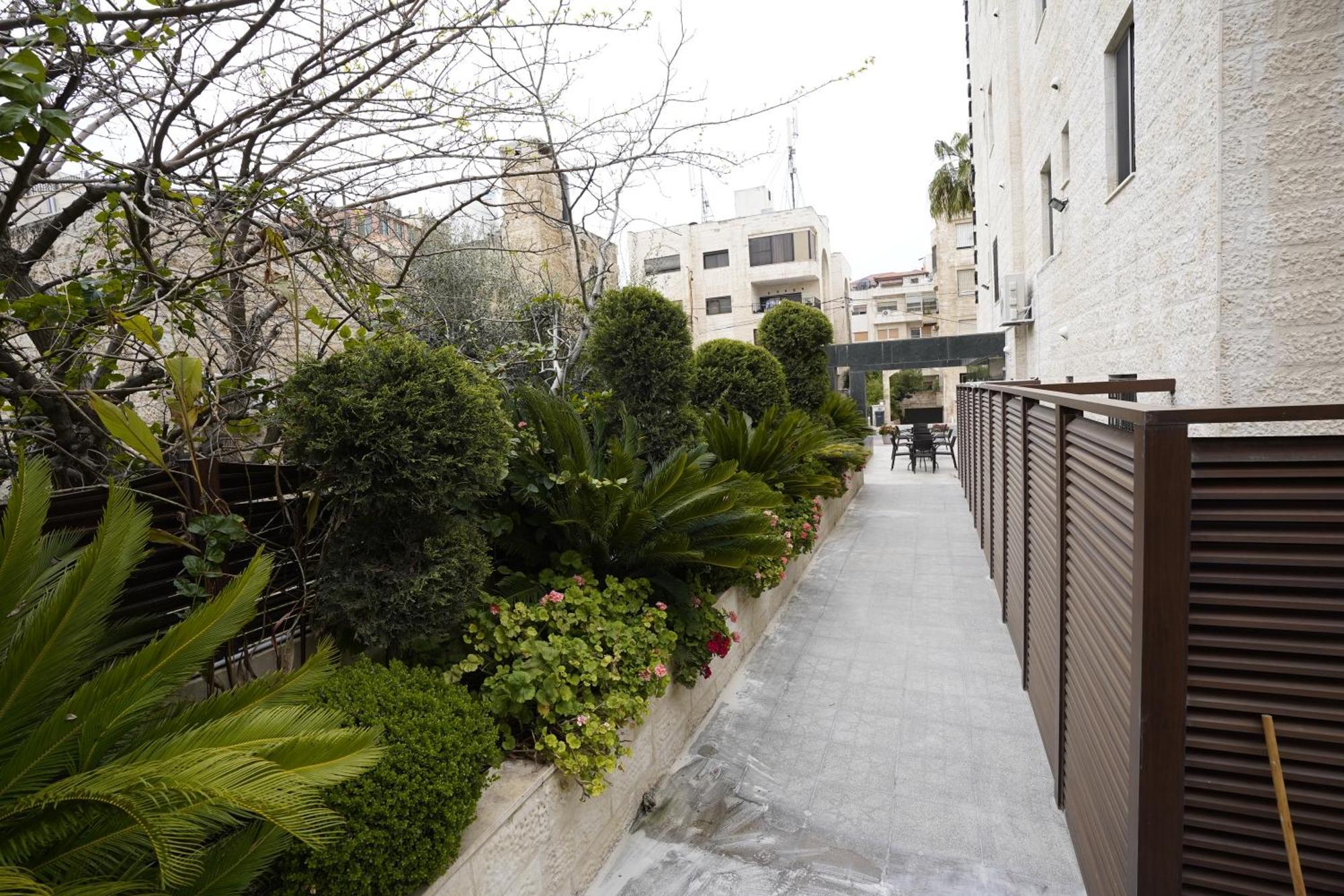 فندق Naylover Suites عمان المظهر الخارجي الصورة