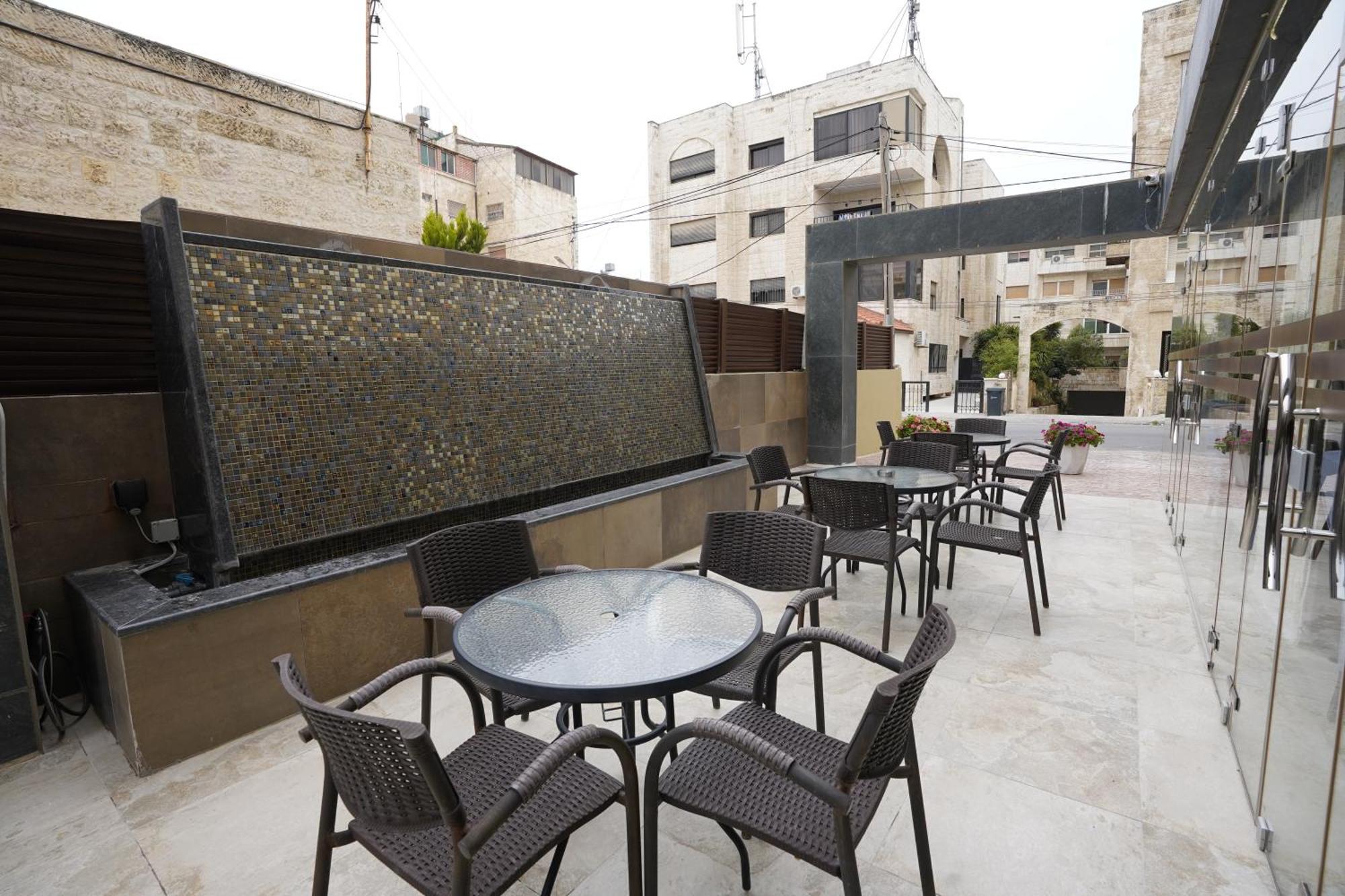 فندق Naylover Suites عمان المظهر الخارجي الصورة