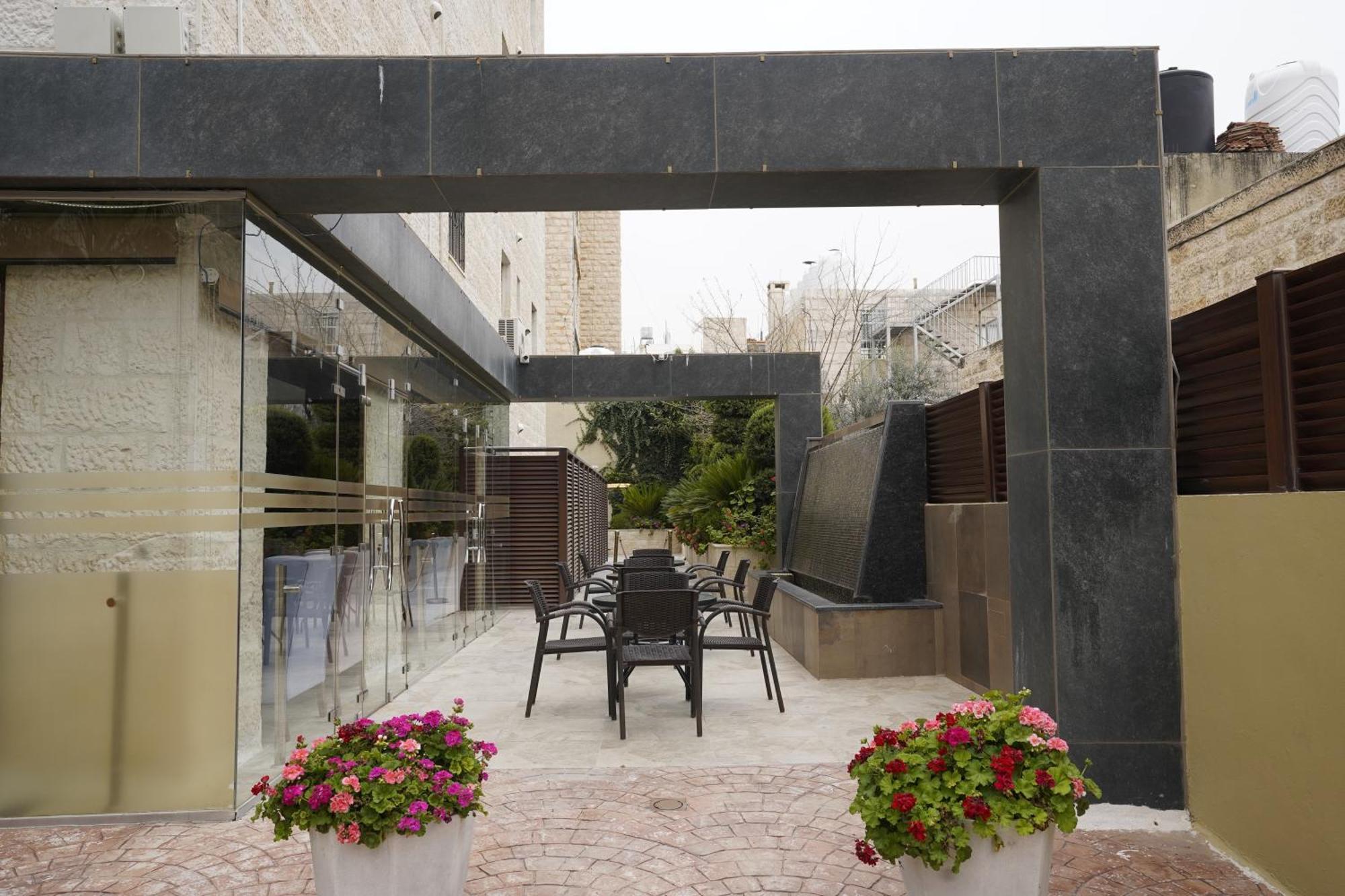 فندق Naylover Suites عمان المظهر الخارجي الصورة