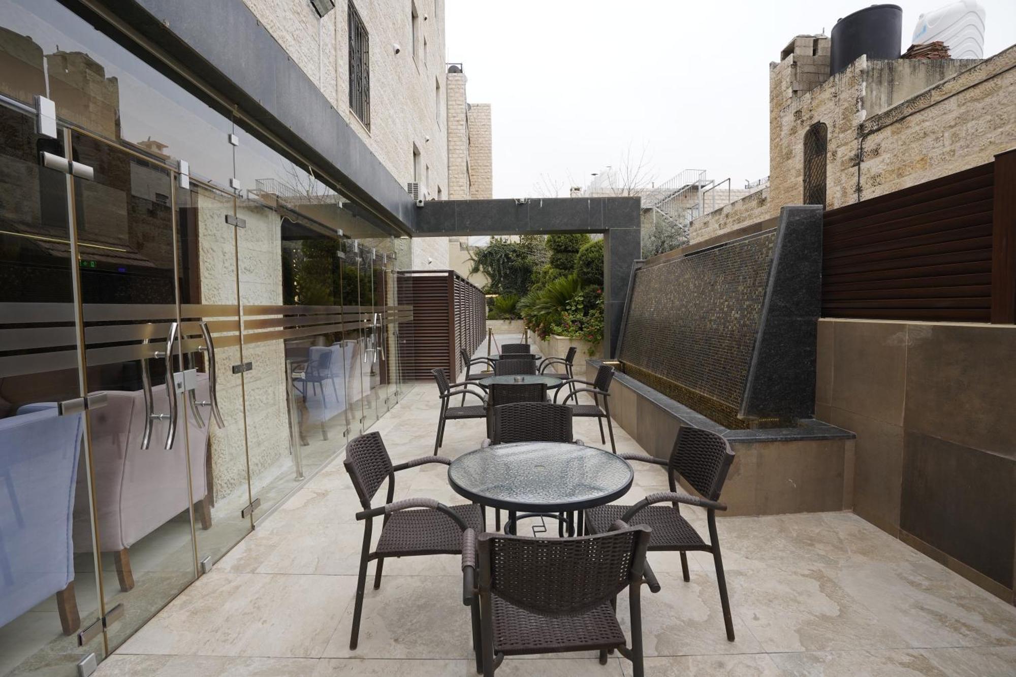 فندق Naylover Suites عمان المظهر الخارجي الصورة