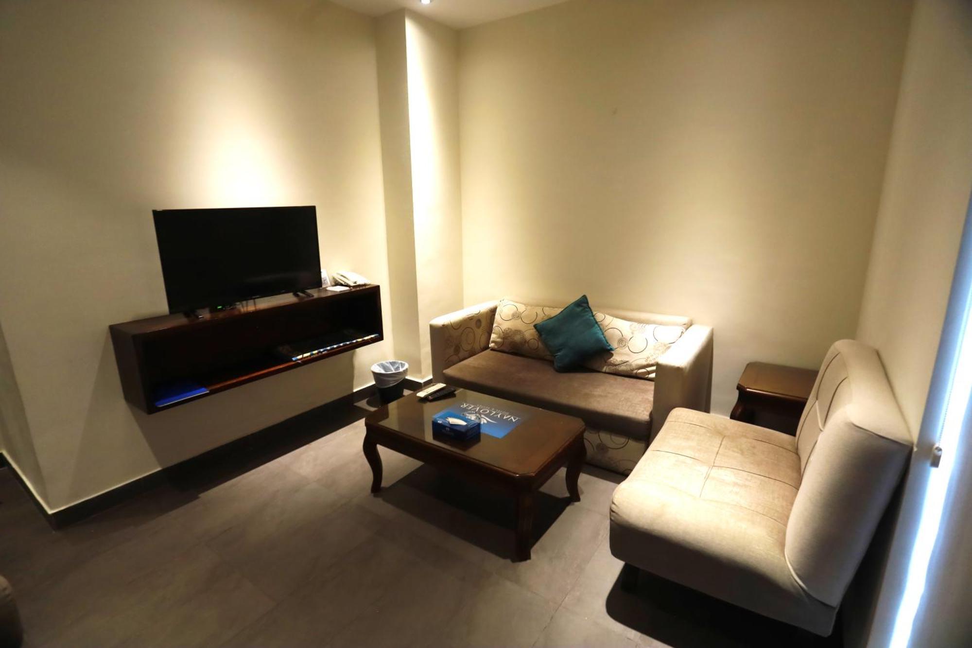 فندق Naylover Suites عمان المظهر الخارجي الصورة