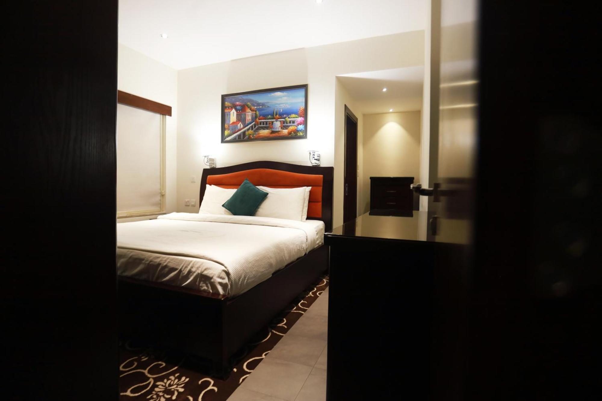 فندق Naylover Suites عمان المظهر الخارجي الصورة