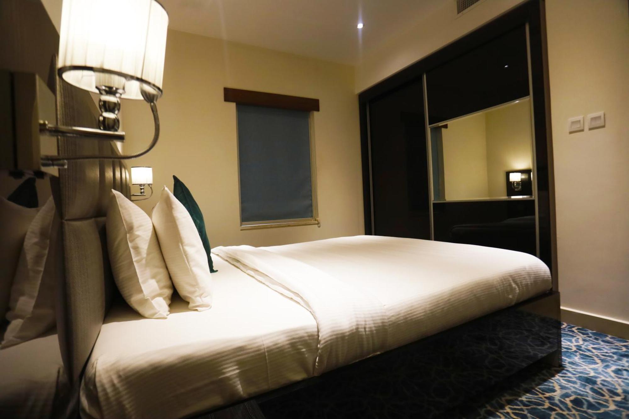 فندق Naylover Suites عمان المظهر الخارجي الصورة